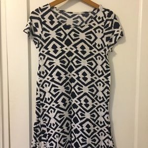 Geometric patterned tunic